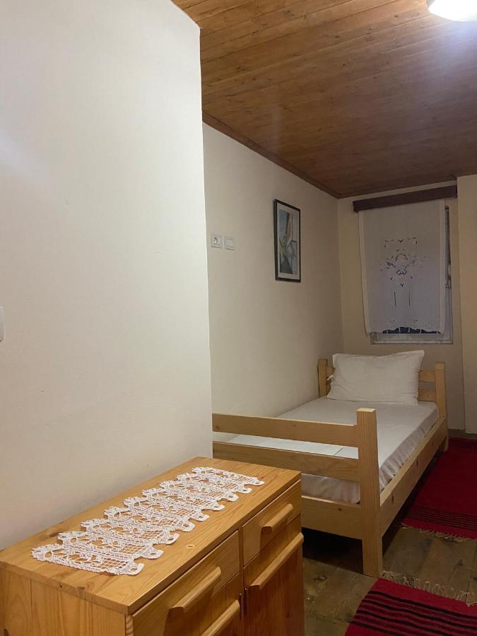 Teo'S Guest House Berat Exterior foto